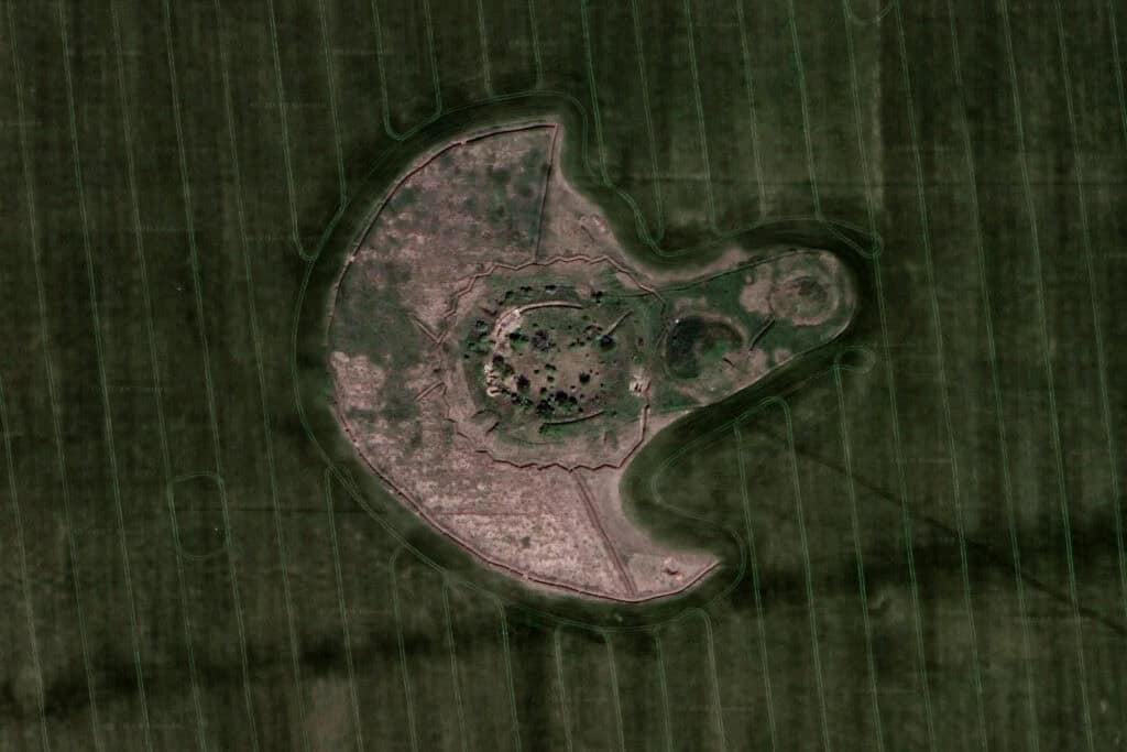 Trilobit burial mound, in the Novoazovsk district of the Donetsk region.
This mound group was turned into a second-line all-round defense unit, which was built in 2014-2015 by representatives of the illegal armed group "DPR". 