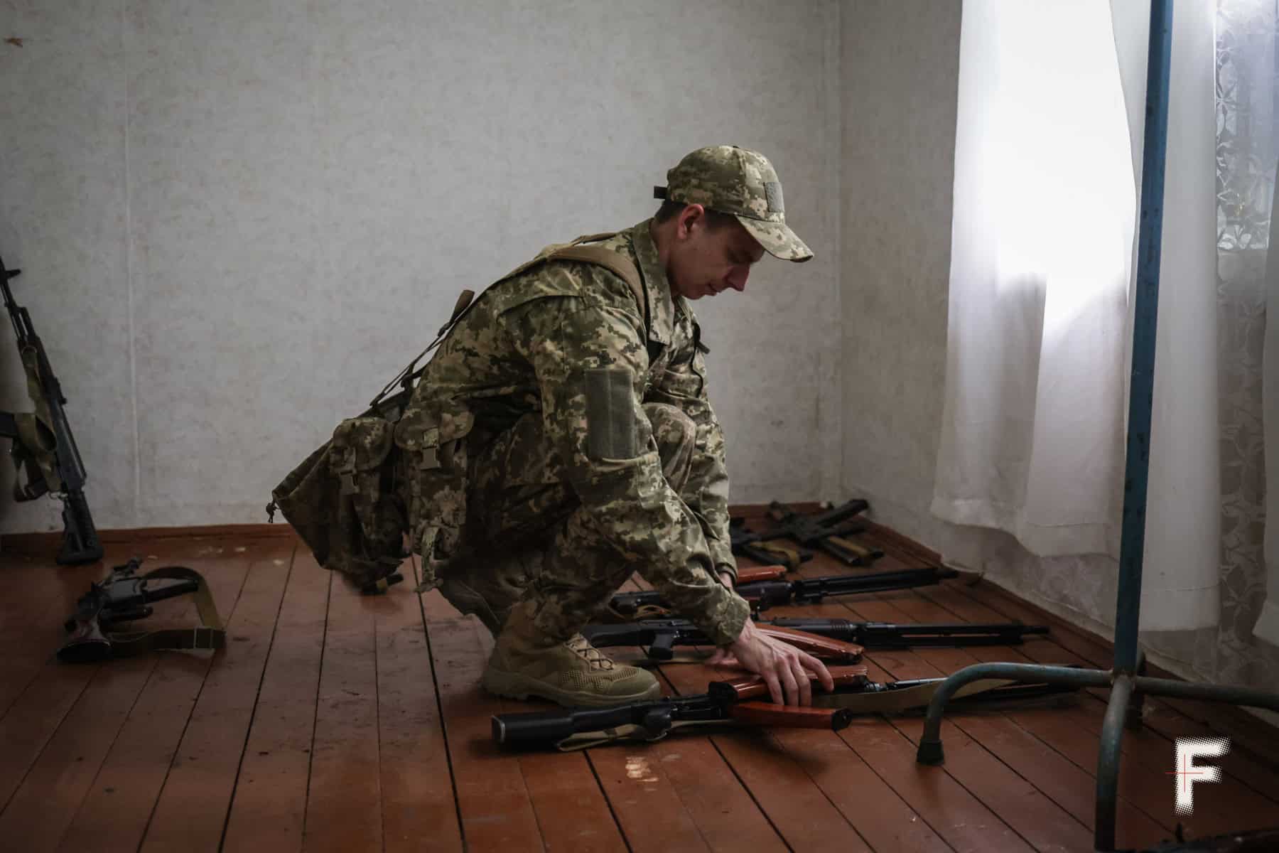 Infamous: Why do former prisoners join Ukrainian forces?